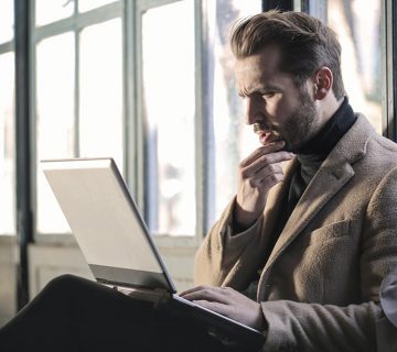 شخصیت کاریزماتیک چگونه است؟